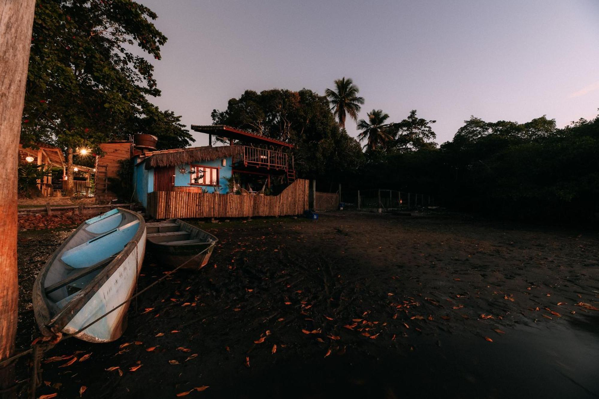 Вилла Casinha Azul Caraiva - Casa Completa Na Beira Do Rio Экстерьер фото